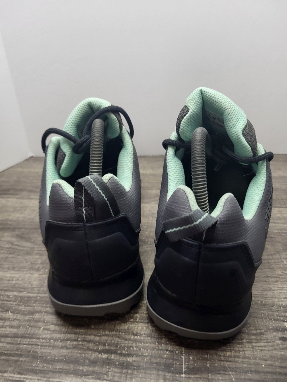 Adidas Terrex AX3 GTX Hiking Sneakers Grey (BC0573)  Women's Size 9.5 - Picture 5 of 10